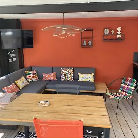 Bed & Breakfast D'hotes Chez Dom 3*